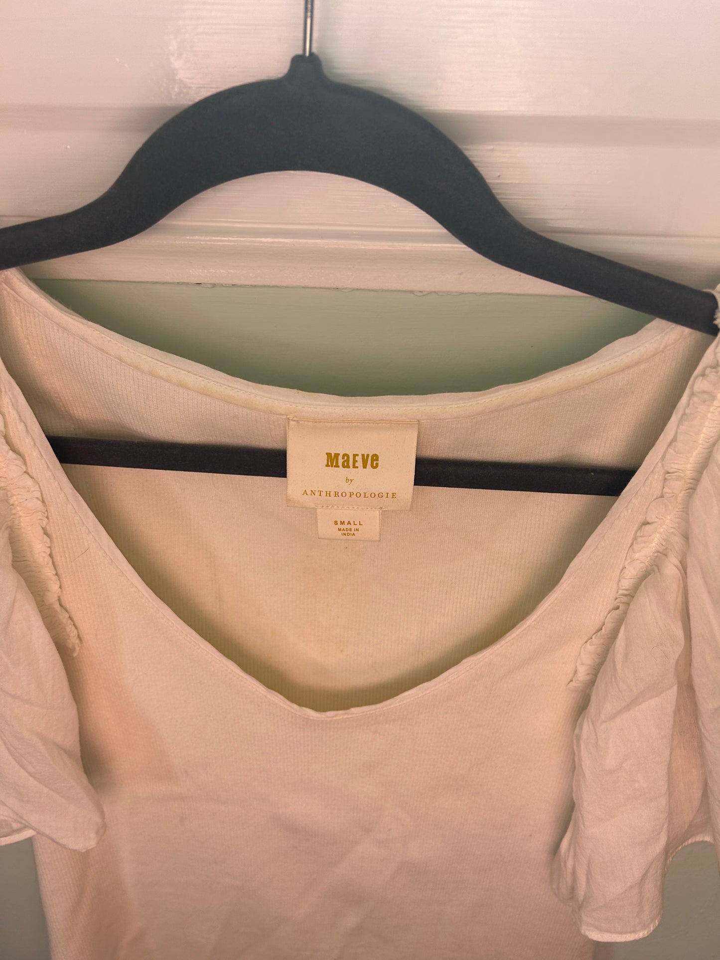 Anthropologie Maeve white v-neck top with romantic sheer puff sleeves.