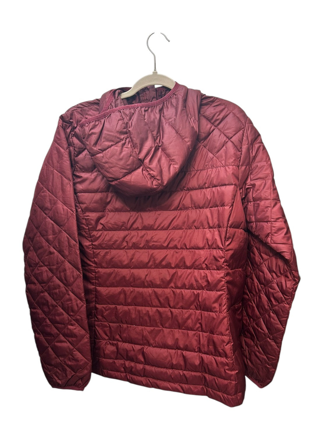 Columbia burgundy lightweight quilted puffer jacket with full zip and hood.