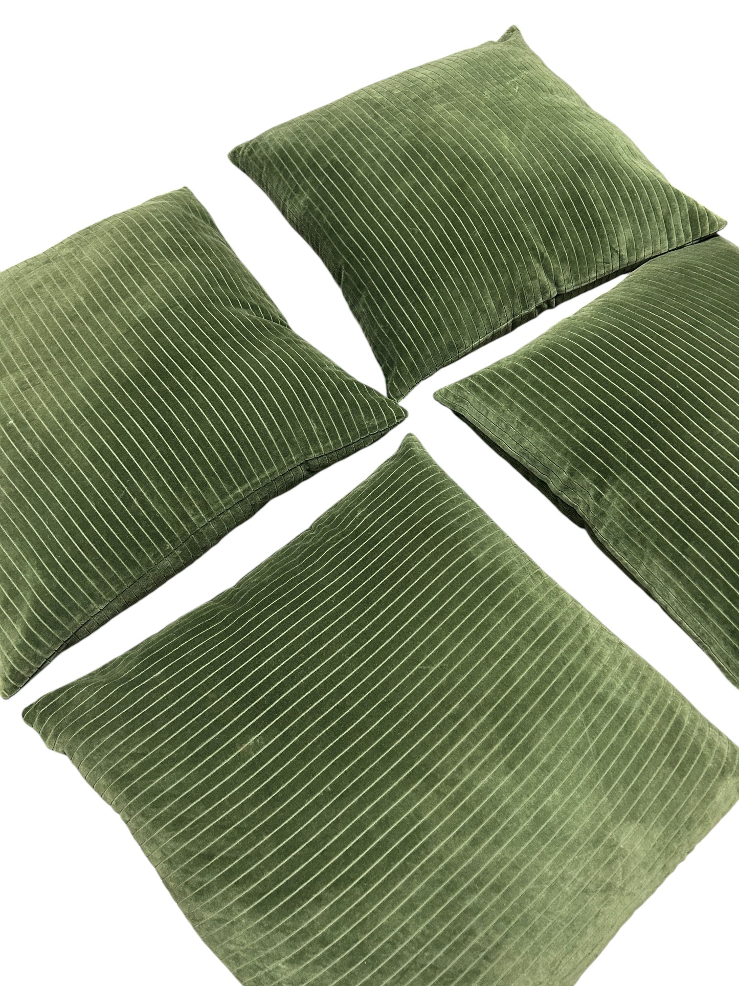 Set of 4 green pillows.