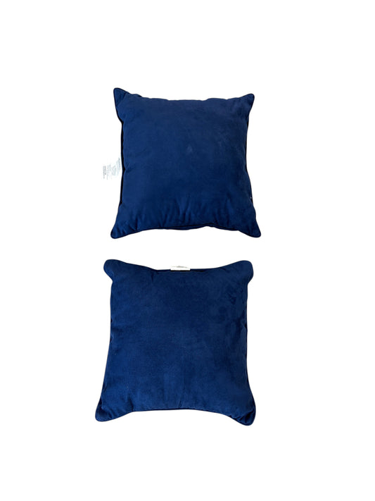 Set of 2 blue velvet throw pillows.